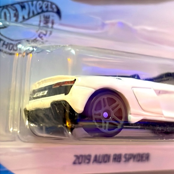 Audi R8 Spyder - Picture 6 of 12